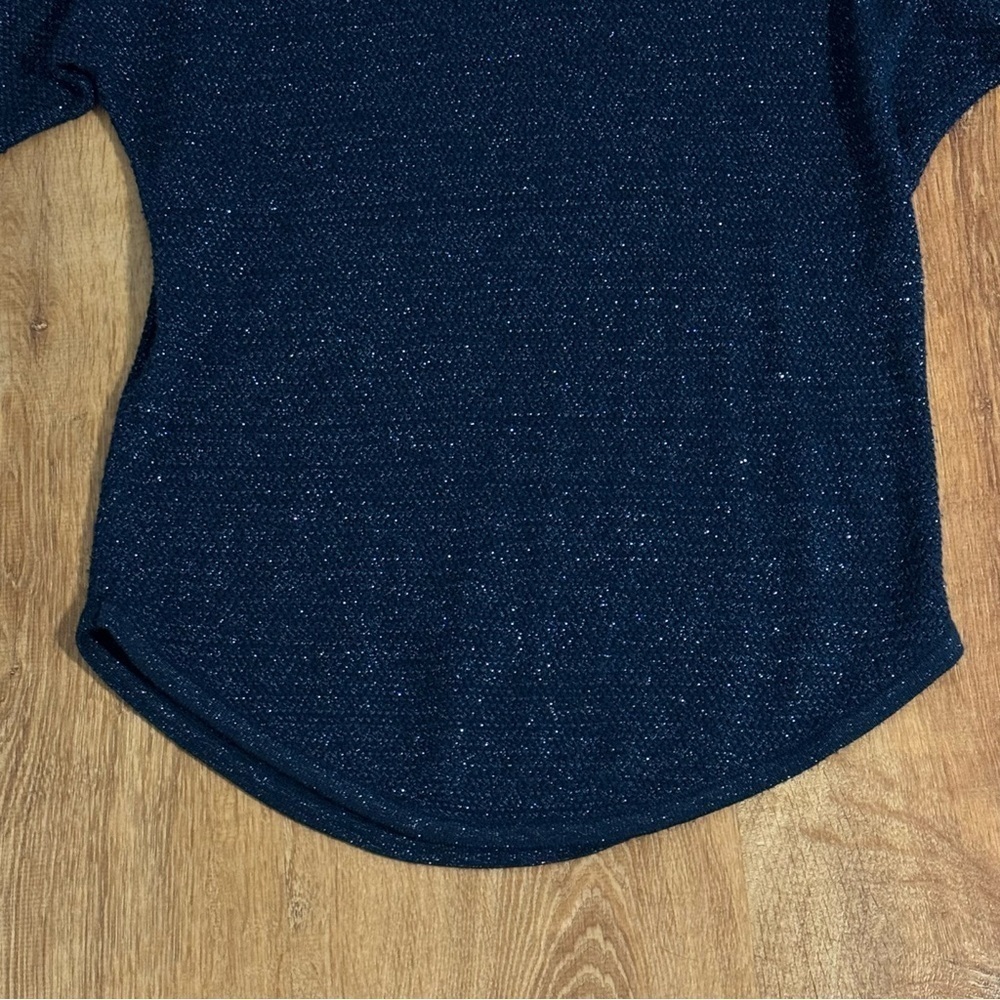 Lightweight Knit Dark Blue Top - Picture 8 of 11